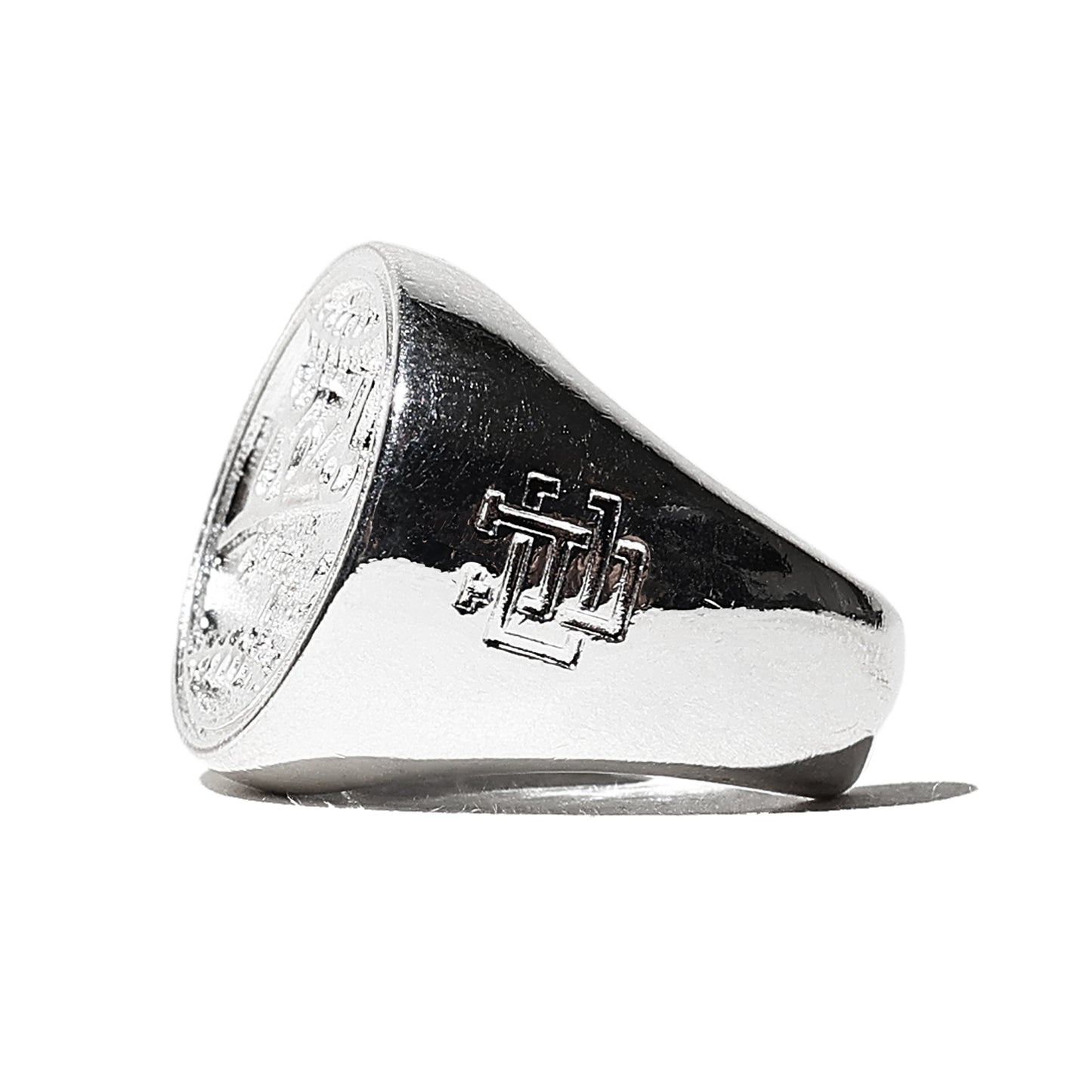 COZY Logo Signet Ring