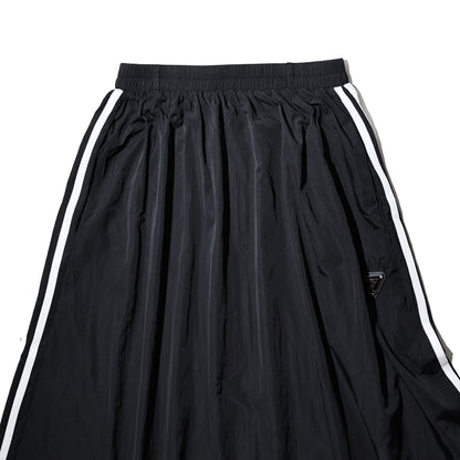 COZY Emblem Line Skirt