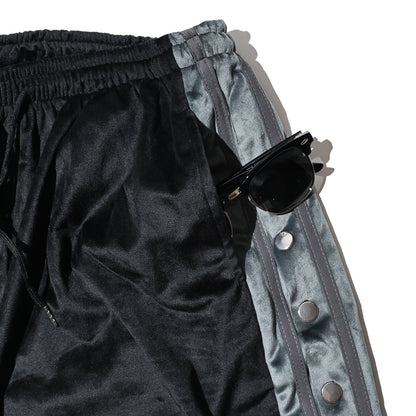 COZY Emblem Shorts